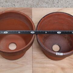 植木鉢 6号 陶器 外径約18.5㎝ 200円/2個 100円/個