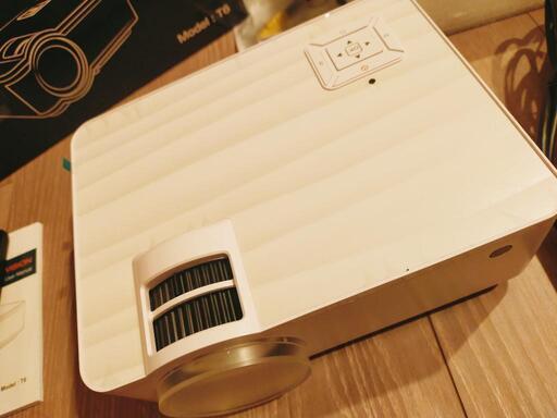取引確定【TOPVISION】プロジェクターT6