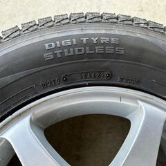 パジェロミニ（日産キックス）アルミ付きスタッドレスタイヤ４本セット新品同様