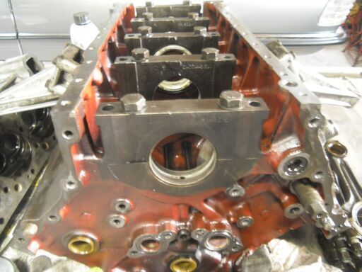 メルセデス―ベンツ―600リムジン用エンジンブロツク