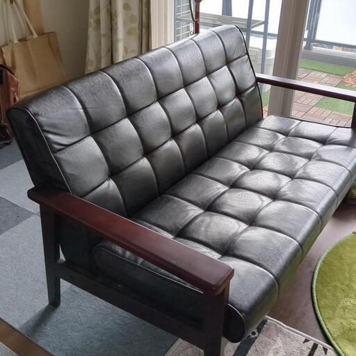 カリモク風ソファ 萩原シャーク2 二人掛けソファ 値下げしました