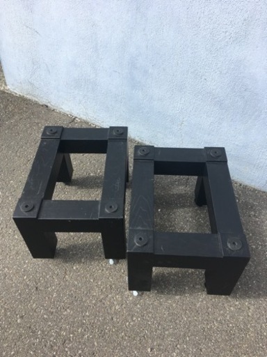 スピーカースタンド