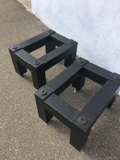 スピーカースタンド
