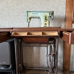 シンガー　足踏み式アンティークミシン