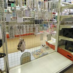 展示什器　両面　バックネット（フック５０個付）　巾122　奥行9...