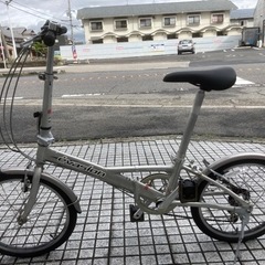 20インチ折りたたみ】アルミフレーム 6段変速 輪行袋付 グリップ