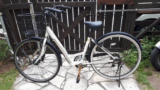 自転車中古 marukin REALTA 外装6段変速 オートライト タイヤ27インチ