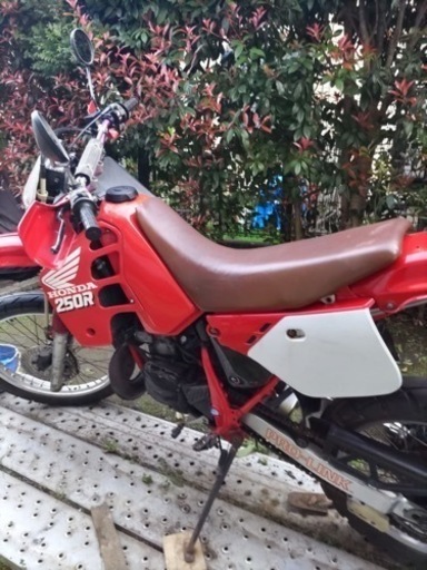 HONDA　CRＭ２５０R　ツーサイクルエンジン