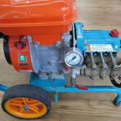 中古品 クボタ エンジン式高圧洗浄機SDW120-AN 整備済み