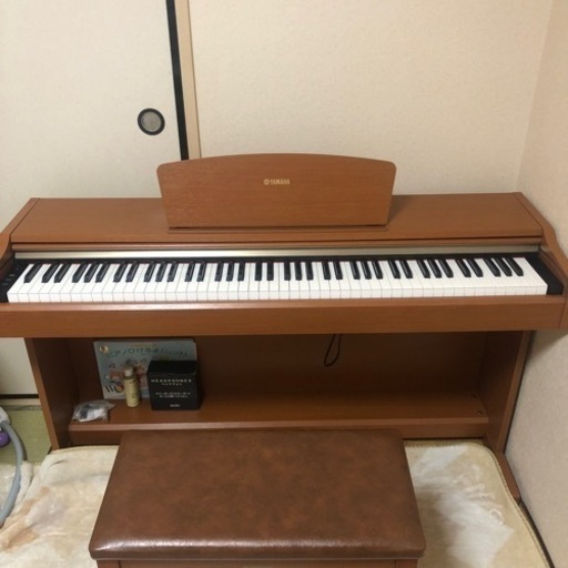 YAMAHA 電子ピアノ　美品