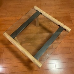 無印良品 ガラストップ ローテーブル 60cm角