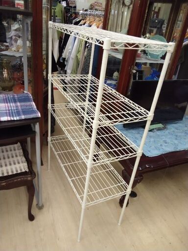 極上美品  メタルラック 白 塗装 4段