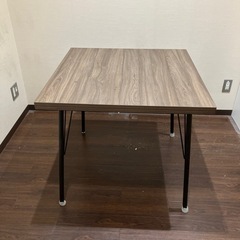 正方形　テーブル