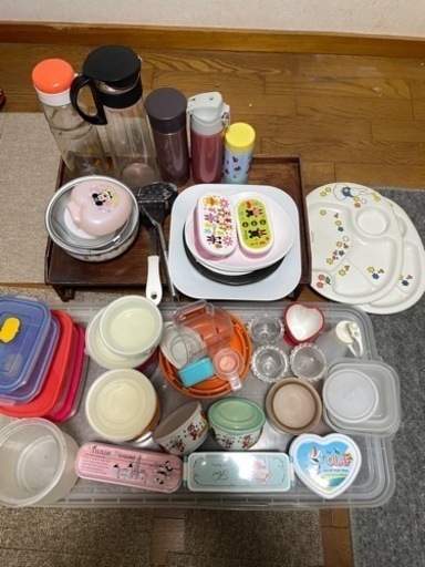 ★急募★ タッパ・お弁当箱•水筒•お子様ランチの皿など