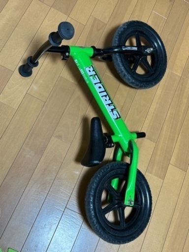 ストライダー　グリーン