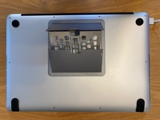 MacBook Pro 2015 15インチ 大幅値下げ‼️5万→3万 7月末まで 