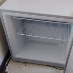 個人用小型冷凍庫！御自分の部屋での利用に最適！