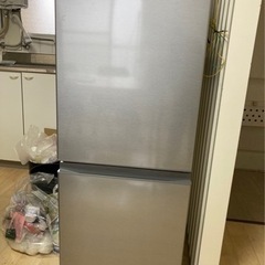 冷蔵庫　2022年モデル　美品