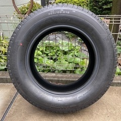 新車剥がし タイヤ4本 ミシュラン 265/60R15