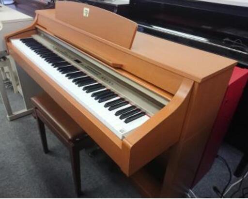 電子ピアノ　ヤマハ　CLP-330C　2009年製　 32,000円  \n\n