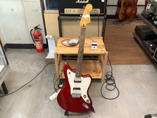 Squire by FENDER エレキギター 紹介します！
