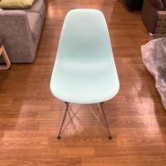 値下げしました！Herman Miller ハーマンミラー プラ...