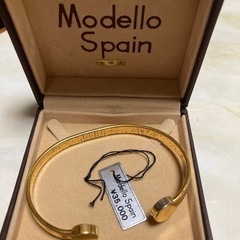 Modello Spain イオンバランス調整腕輪　金張り