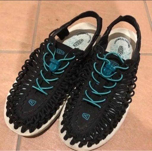 キーン　keen  ユニーク　ブラック　アトモス　コラボ keenサンダル     adidas BEAMS VANS KEEN