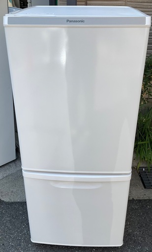 【RKGRE-152】特価！Panasonic/138L 2ドア冷凍冷蔵庫/NR-BW14DJ-W/中古品/2021年製/当社より近隣無料配達！