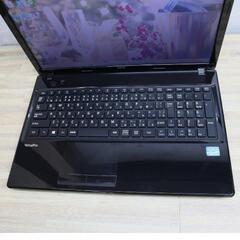 Core i3 、高速SSD256GB、メモリ8GB、Webカメラ搭載、スーパーマルチ 