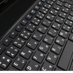 Core i3 、高速SSD256GB、メモリ8GB、Webカメラ搭載、スーパーマルチ 