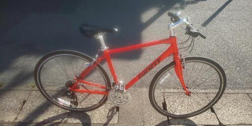 クロスバイク(ジャイアント、エスケープR3レッド) レッド クロスバイク