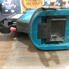 マキタ　PT353D　タッカ　中古品　本体のみ　18V　ケース/サングラス付　【ハンズクラフト宜野湾店】 マキタ PT353D タッカ 中古品 本体のみ 18V ケース/サングラス付