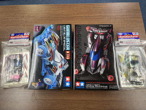 ミニ四駆　ストック品　マンタレイ・ネオファルコンポリカ　ガンブラスターポリカキット　トライゲイルブラックSP