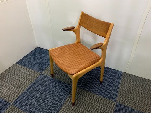 (230427)　フィンガーマークス　木製　チェア　椅子　②
