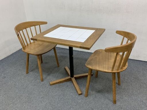 関家具 Toffy/トフィ タイル天板テーブル W60×H70cm アッシュ材 フレディ ダイニングチェア×2脚 ナチュラル 中古 店頭引取歓迎 R7108)