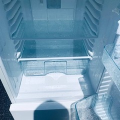 ET2107番⭐️ツインバードノンフロン2ドア冷凍冷蔵庫⭐️2021年式