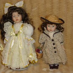 昭和52年　1977年KODANSHA　人形大図鑑　＆　姉妹            （アンティーク ドール 西洋人形  ビスクドール フランス人形）的な