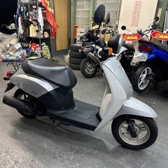 トゥディ✨50cc✨自賠責付き‼️キック1発‼️リアキャリア✨レ...