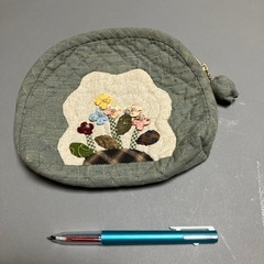 ハンドメイド　パッチワークポーチ