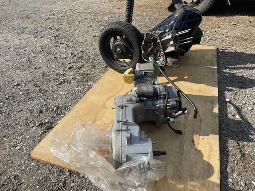 バイク アドレスV125gエンジンセット [組み立て途中/ジャンク