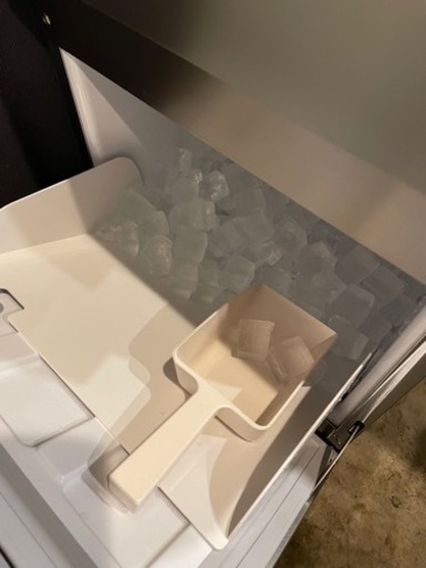 美品】使用期間半年‼︎ 早い者勝ち‼︎業務用製氷機25キロの通販はau 