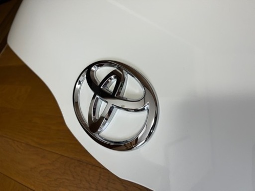 トヨタ ハイエース スーパーGL 7型ナロー 純正ボンネット