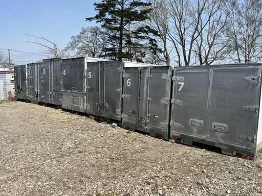 T5. シマ鋼板 【格安】 2トン保冷コンテナ 幅218cm長さ540cm高さ