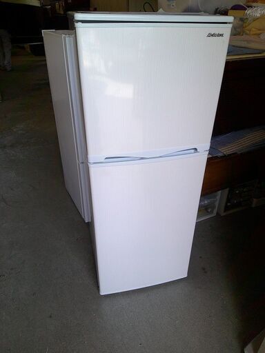 ID:G967152　吉井電気　２ドア冷凍冷蔵庫１３８L