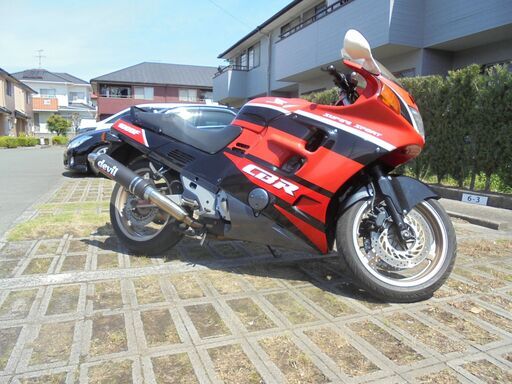 CBR1000F　逆輸入車　リターンライダーや大型入門者におすすめ　現役バリバリ　車検6年11月　乗って帰れます熊本　福岡