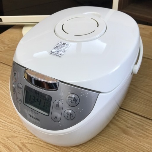 炊飯器　TOSHIBA  5.5合炊き　2020年製