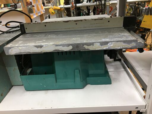 マキタ　2711　マルノコ盤　中古品　【ハンズクラフト宜野湾店】 マキタ 2711 マルノコ盤 中古品 【ハンズクラフト宜野湾店】