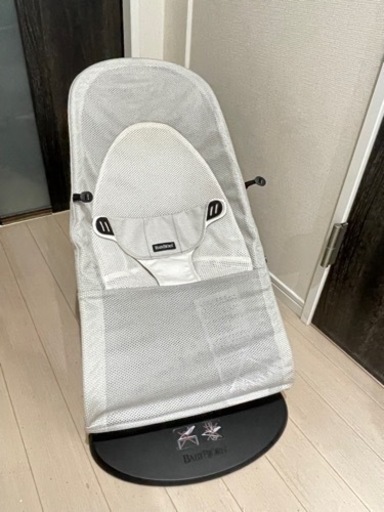 ベビービョルン　バウンサー　グレー　メッシュタイプ