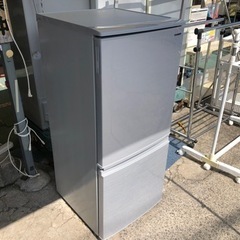 【リサイクルサービス八光】2019年製　シャープ　冷蔵庫 （137L・つけかえどっちもドア）SJ-D14E-S 